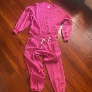 Electric & Rose size M sweat suit